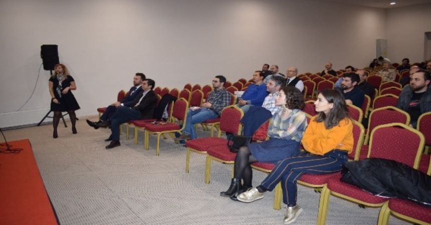 MMO’dan fuarda seminer MMO’dan fuarda seminer