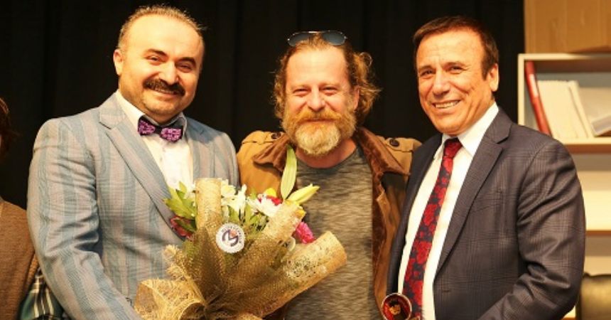 Canik'te tiyatro günleri