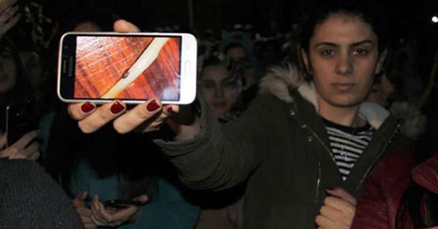 KYK Kız Öğrenci Yurdu'nda eylem KYK Kız Öğrenci Yurdu'nda eylem