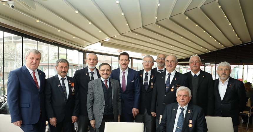 44 yıl sonra yine omuz omuza