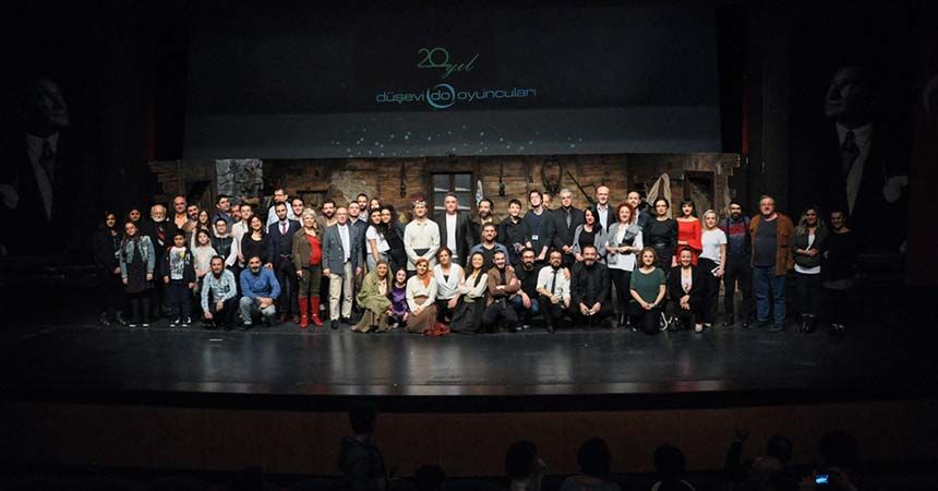 Düşevi'nden 20. yılda muhteşem gala