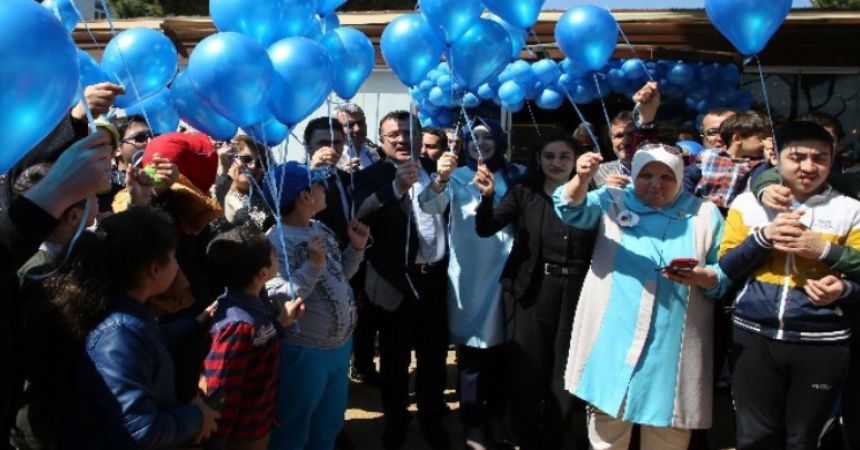 Atakum’da otizm farkındalığı