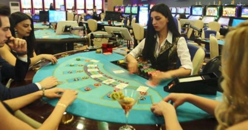 Lazvegas... Parayla gidip parasız dönüyorlar... Lazvegas... Parayla gidip parasız dönüyorlar...