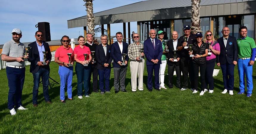 Golf turnuvası sona erdi
