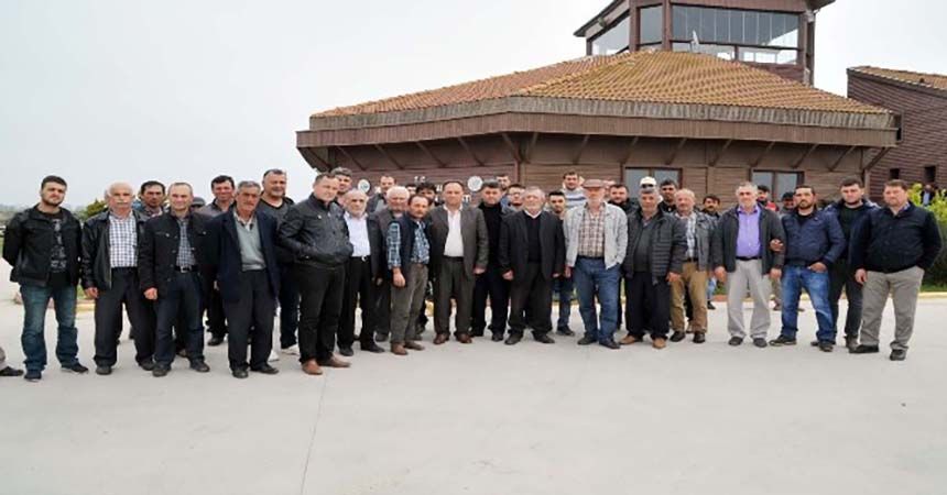 Çeltik arazileri su altında kaldı