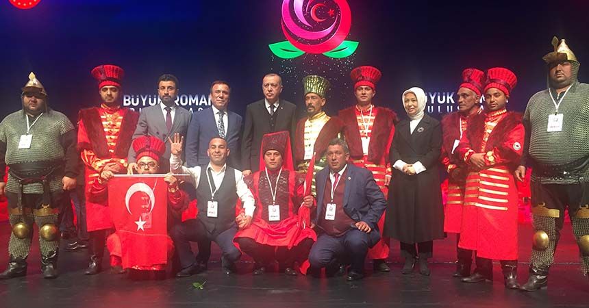 Başkan Genç Külliye'de