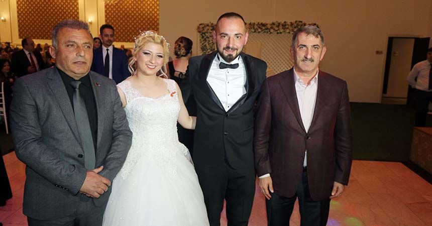 Gülden ve Erdi dünyaevine girdi