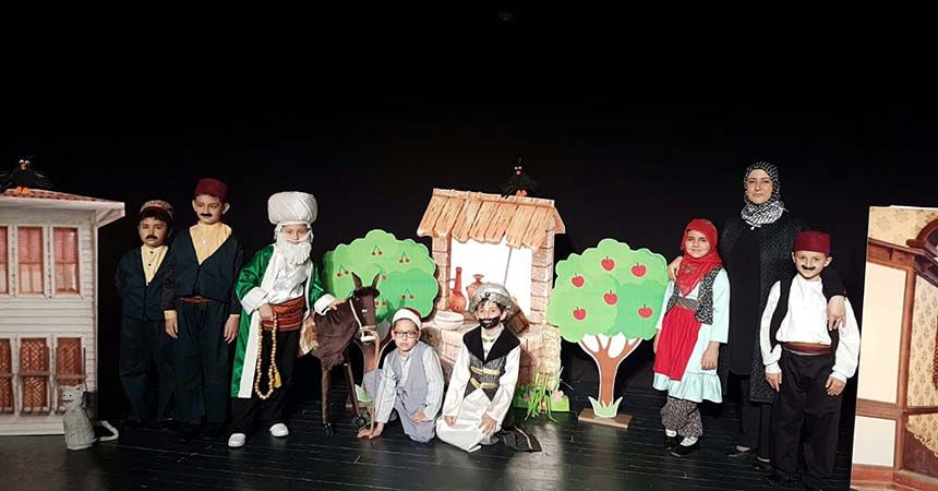 Nasrettin Hoca fıkrasını canlandırdılar