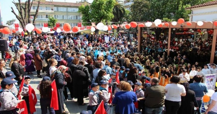 23 Nisan’ı müzede kutladılar