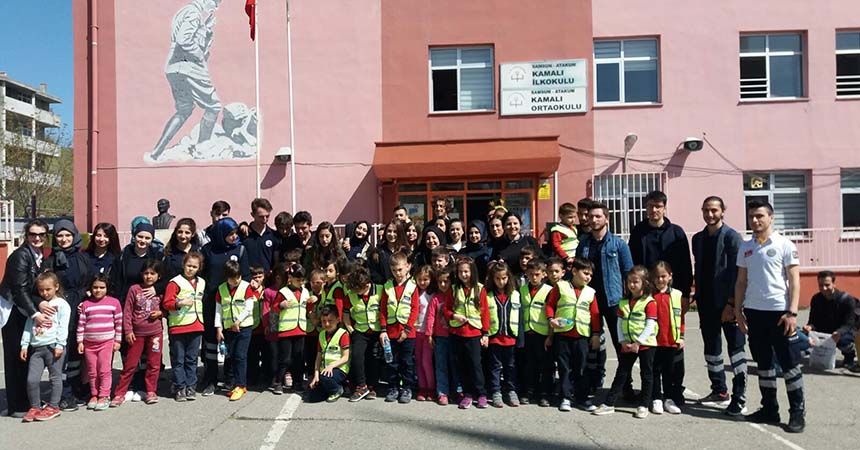 'Oyuncak Arkadaşım'a Sağlık Hizmetleri MYO'dan destek
