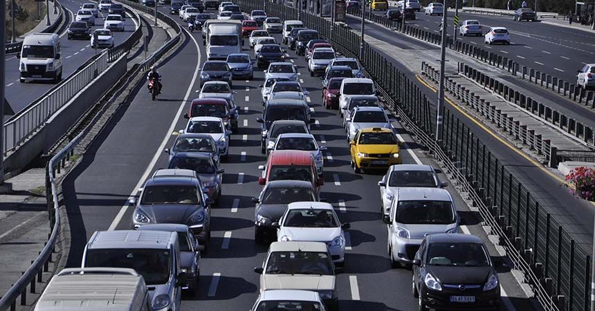 Trafiğe kayıtlı araç sayısı 22.4 milyon oldu Trafiğe kayıtlı araç sayısı 22.4 milyon oldu