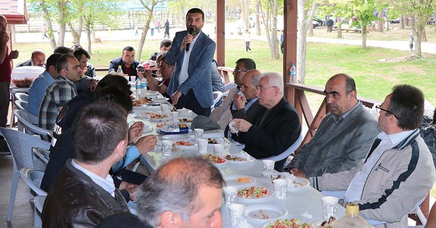 Belediye personeli piknikte buluştu
