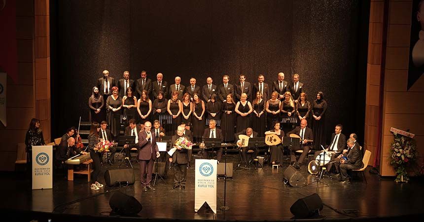Kutlu Yol'dan görkemli konser