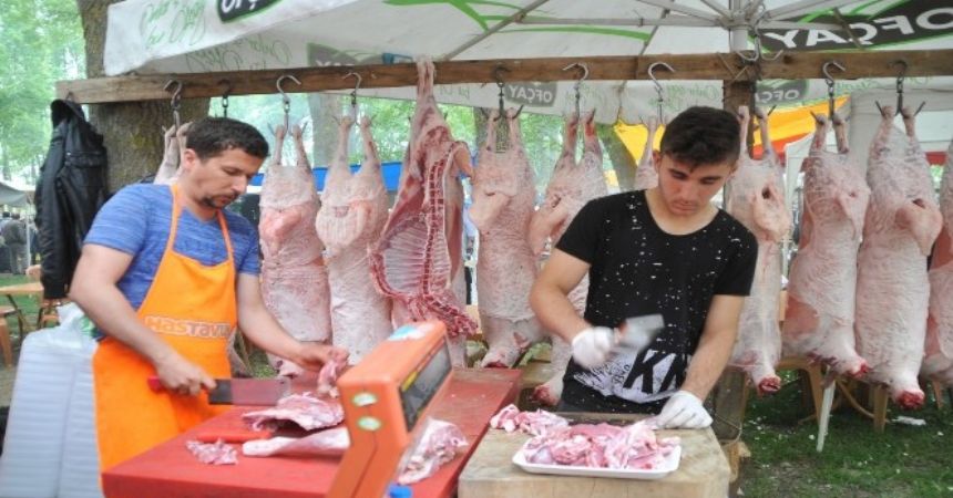 626. Gekikkoşan şenlikleri