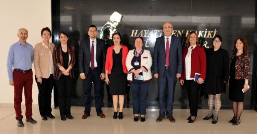 'Sağlık İçin Beslenme' konferansı