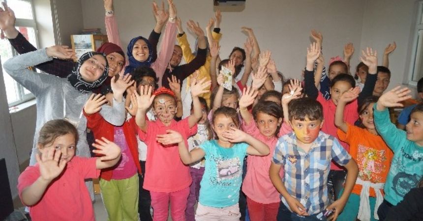 Üniversitelilerden alkışlanacak proje