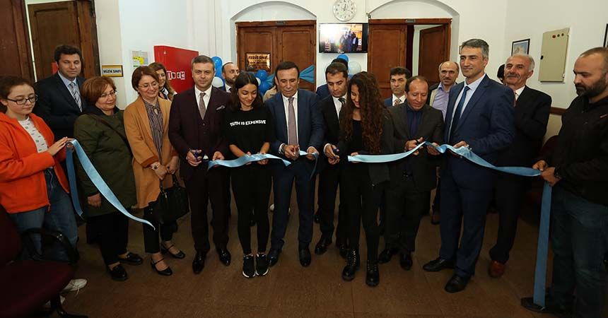 Canik'ten liseye proje salonu