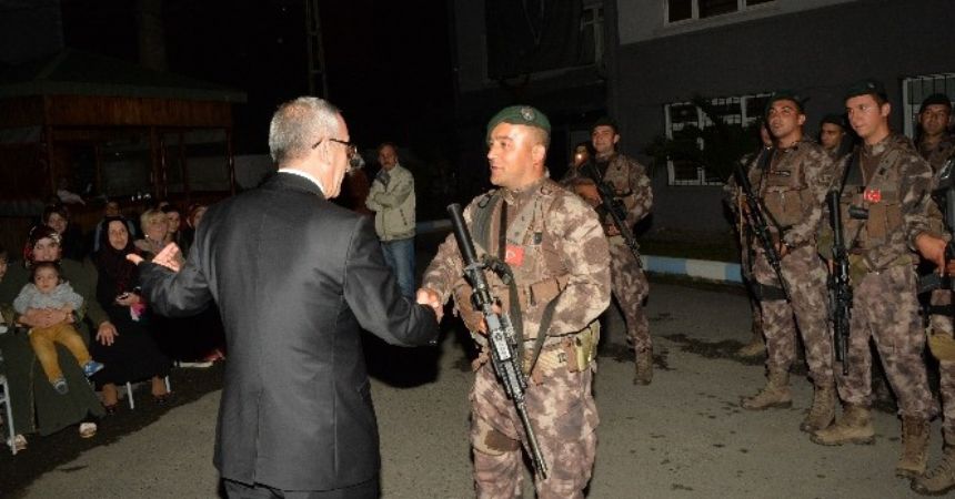 Kahramanlar yuvaya döndü