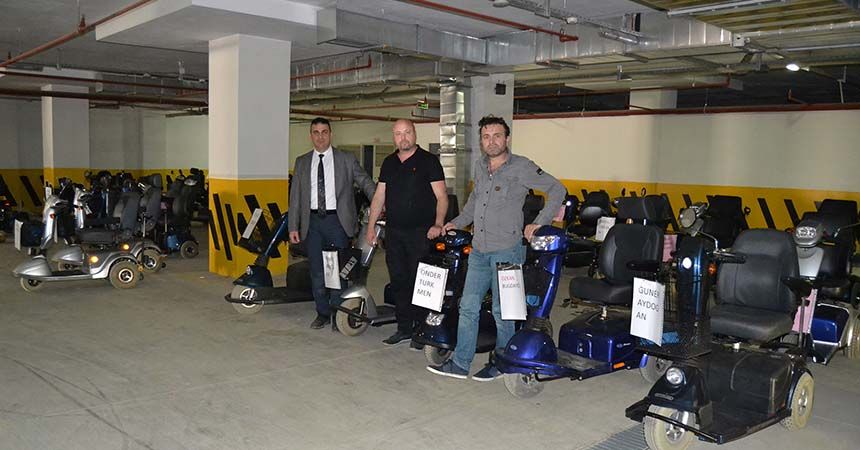 Akülü araçlar sahipleriyle buluşuyor
