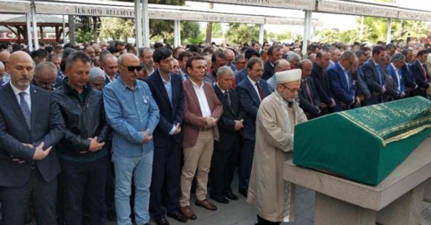 Çökmezoğlu son yolculuğuna uğurlandı