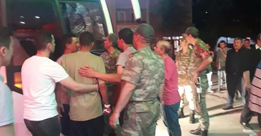 Amasya'da 81 asker zehirlendi