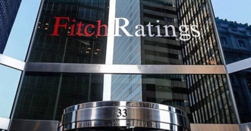 Fitch'ten Türk bankalarına şok Fitch'ten Türk bankalarına şok