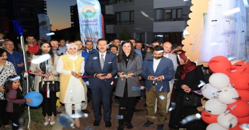 Cemal Safi Parkı açıldı