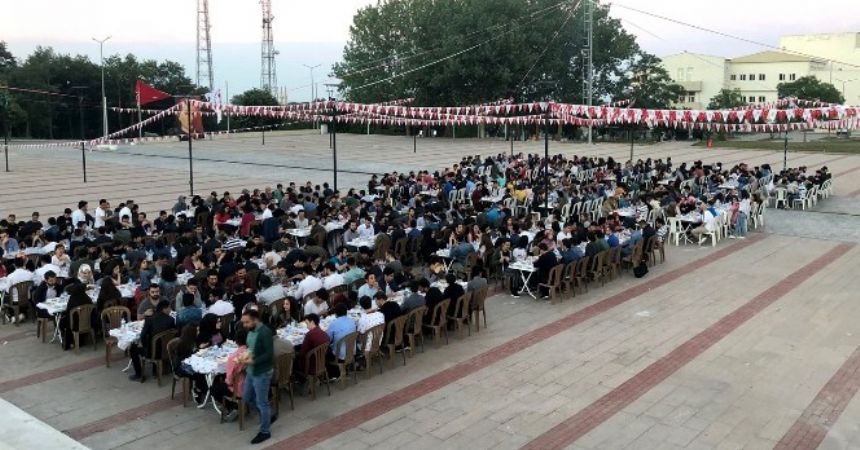 Öğrenci Konseyinden iftar