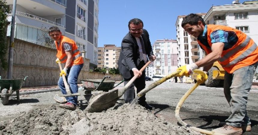 Atakum’da yollar güzelleşiyor