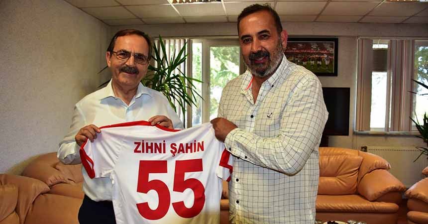Şahin: Kulübümüzün arkasında olacağız