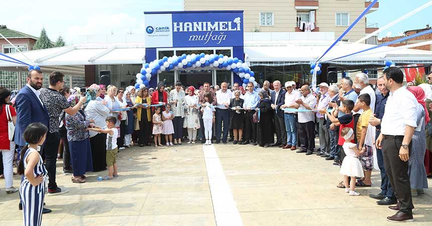 Canik'ten kadınlara yeni armağan
