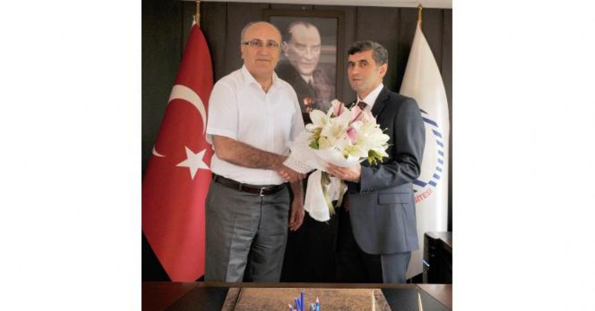 İlahiyat’ta devir teslim
