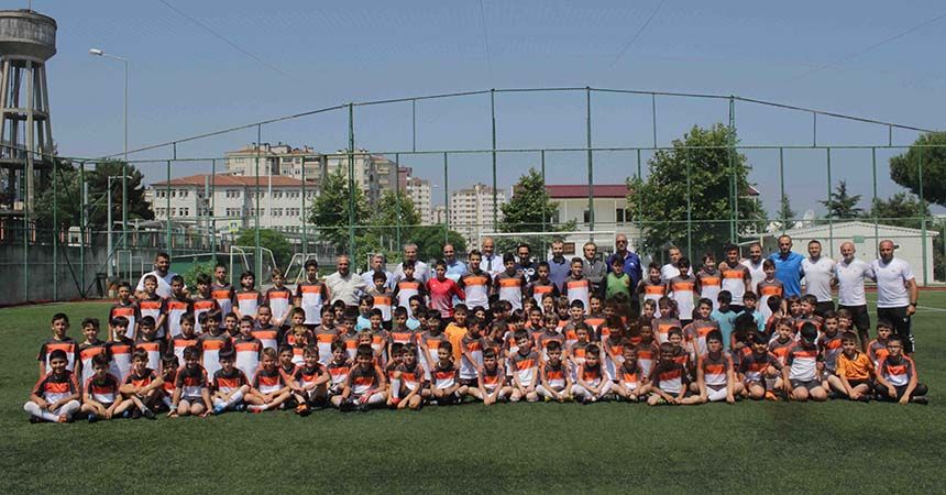 Yolspor Futbol Okulu sezonu açtı