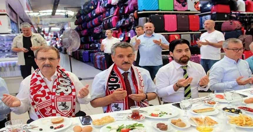Vali ve Başkan, YABPA esnafıyla buluştu