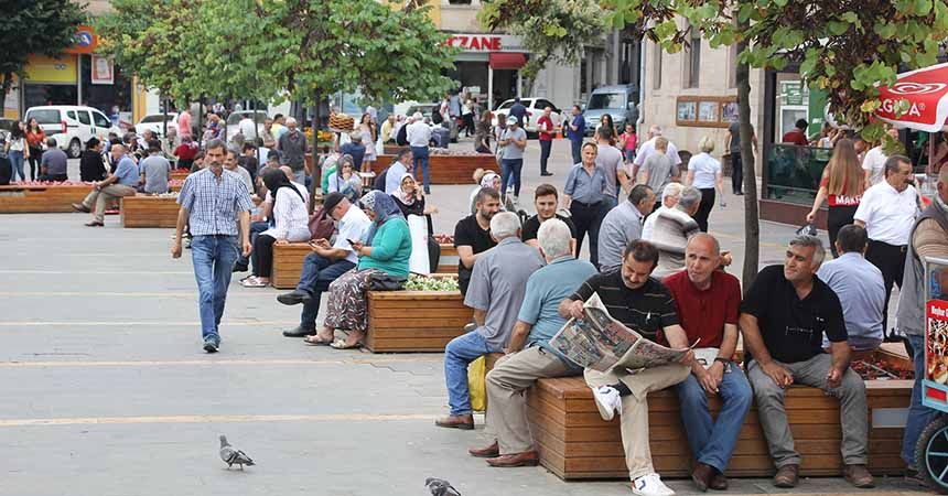 Atatürk Meydanı Giresunluların gözdesi