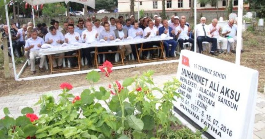 Doyranlı şehit mezarı başında anıldı