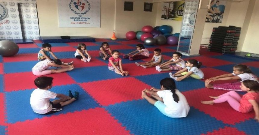 Yaz spor okulları son hız