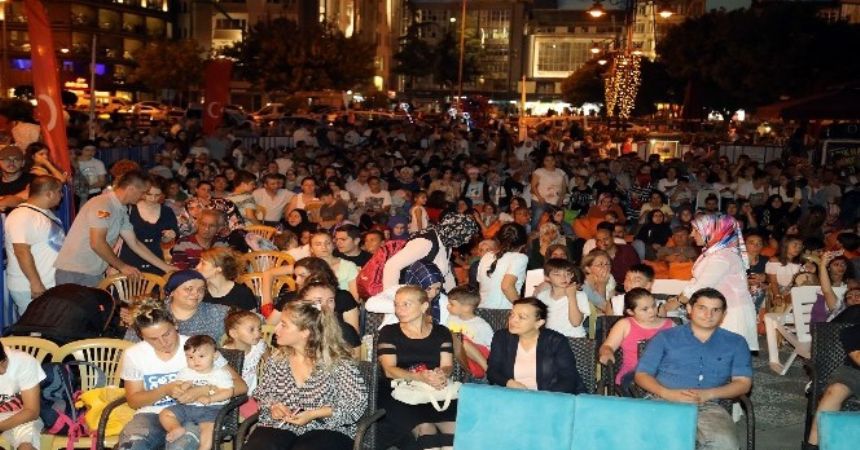 Açık Hava Sinema Festivali başlad