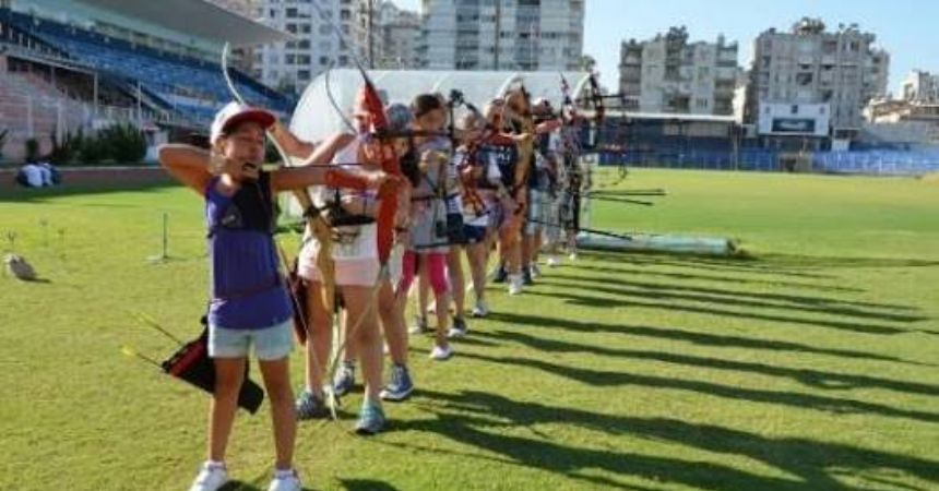 Minik okçular sahne aldı