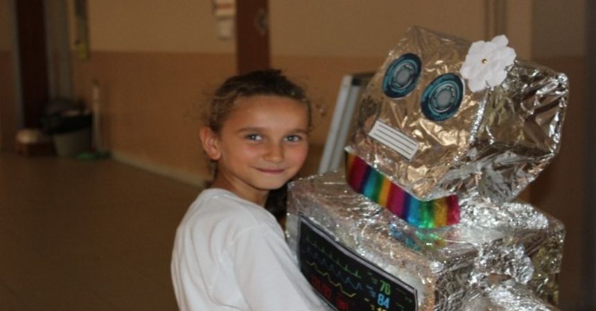 Merhaba, robotik dünya