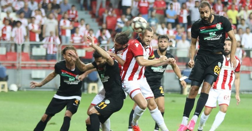 SAMSUN KAZANARAK BAŞLADI 1-0