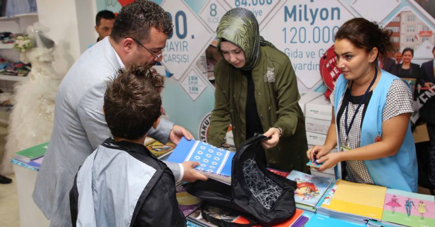 5 bin öğrenciye kırtasiye yardımı