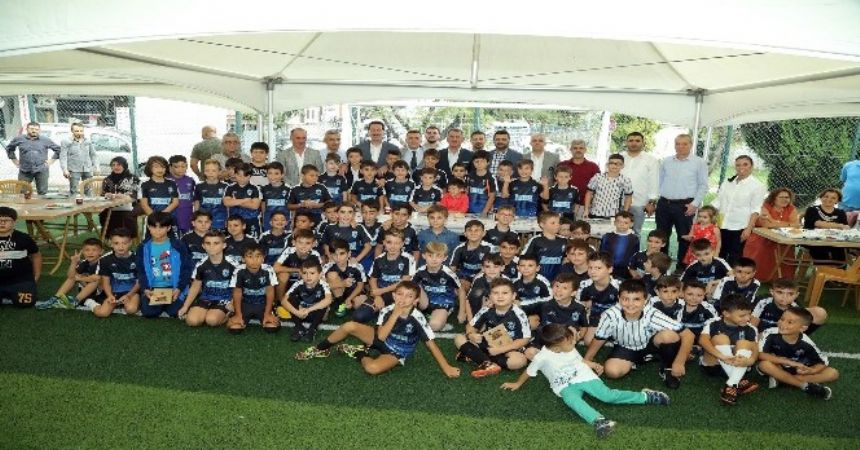 Tok ve Köktaş küçük sporcularla buluştu
