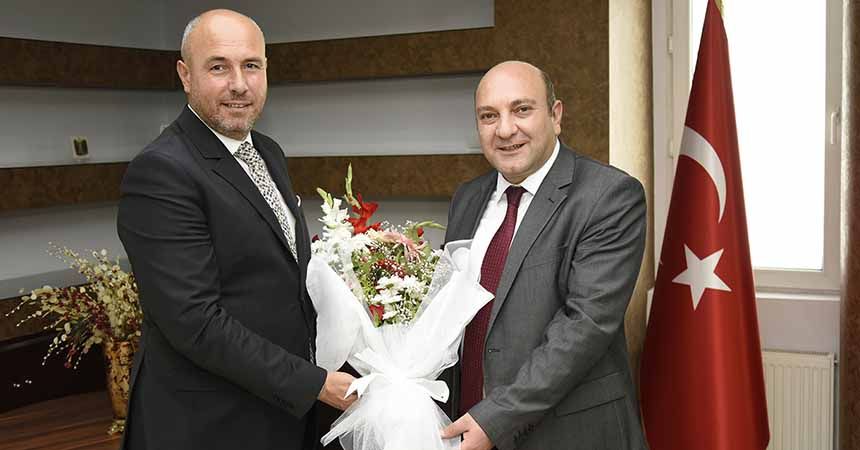 Kaymakam Çakıcı'ya 'hayırlı olsun' ziyareti Kaymakam Çakıcı'ya 'hayırlı olsun' ziyareti