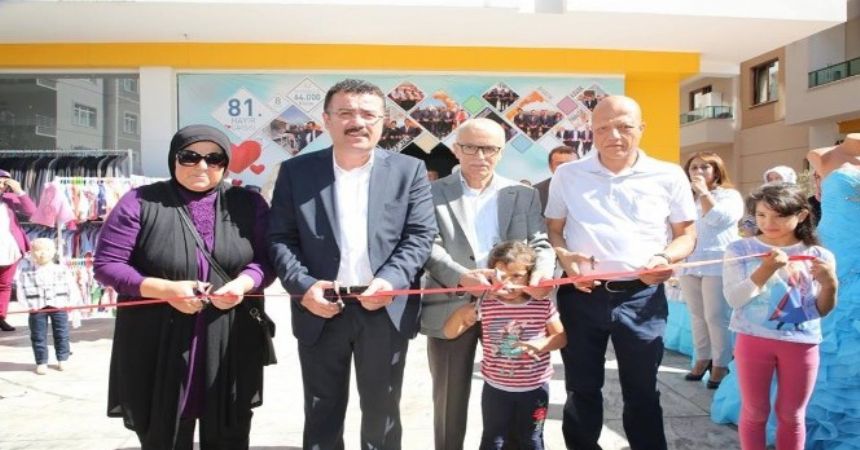 Hayır çarşısından 81. mağaza