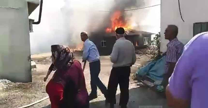 Az kalsın tüm mahalle yanacaktı