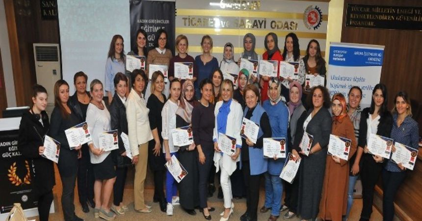 Girişimci kadınlar sertifikalarını aldı