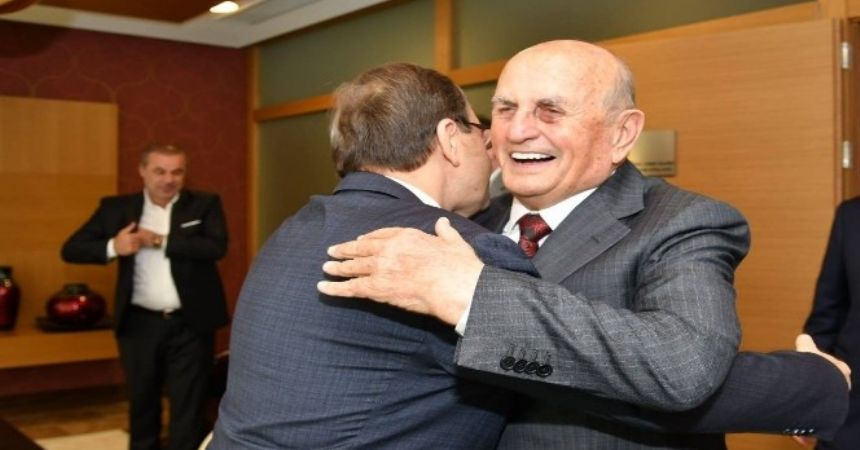 'Elimizi taşın altına koyduk'