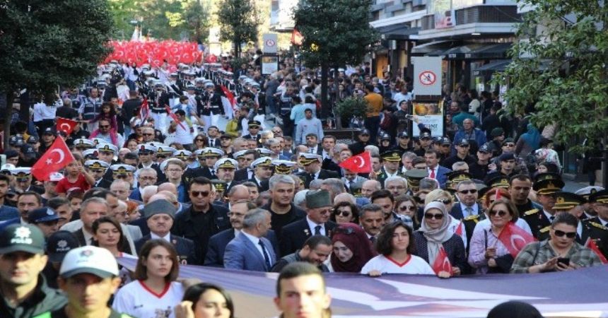 Cumhuriyet yürüyüşü