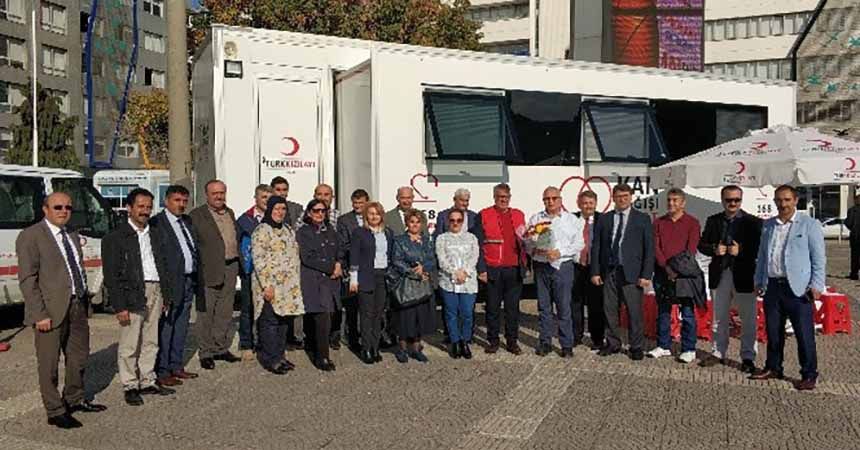 Büro Memur-Sen'den Kızılay'a kan bağışı